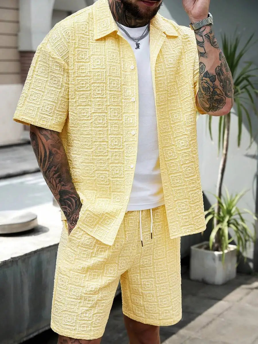 Manfinity CasualCool Men's Yellow Summer Casual Vacation Holiday Outfit,Textured Geometric Pattern Short Sleeve Button Up Shirt