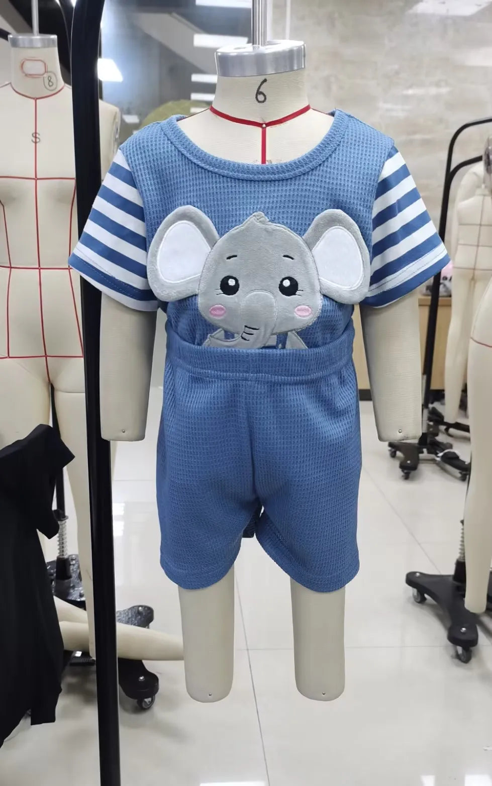 2026 New Children's Sets 2Pcs Baby Girl Summer Outfits Sleeveless Tie Strap Plaid Print Tops + Ruffle Shorts Set Toddler Clothes