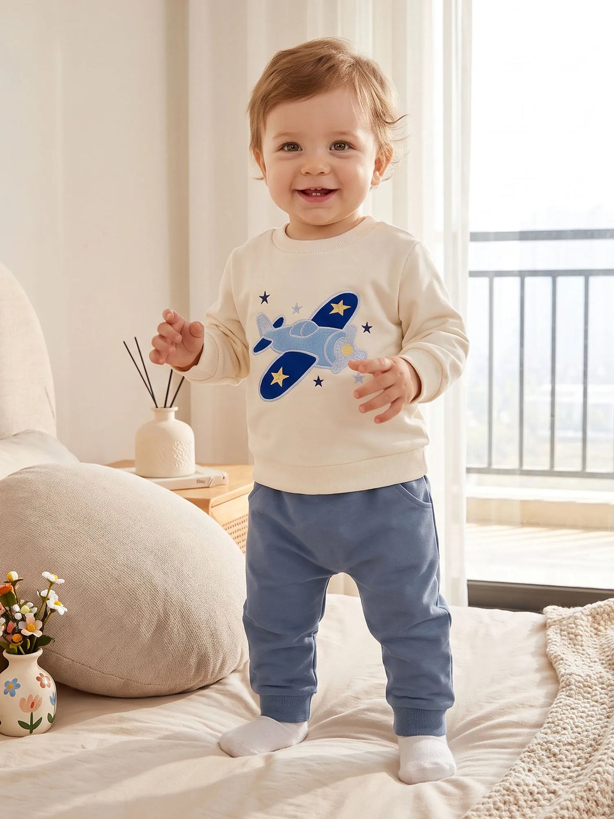Airplane Print Toddler Sweatshirt And Joggers Set For Babies