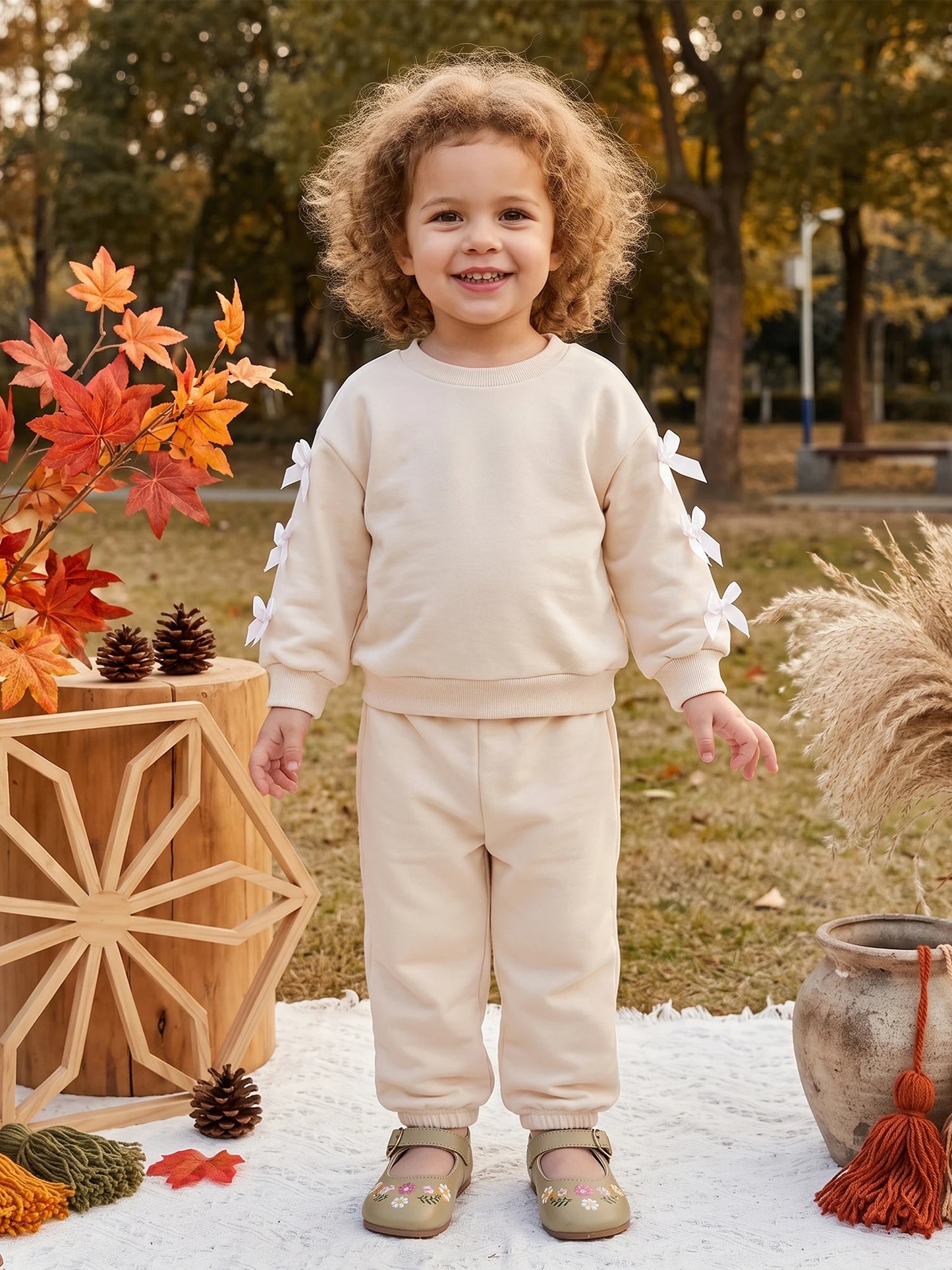 Girls Bow Accent Fall Outfit Set With Crew Neck Pullover