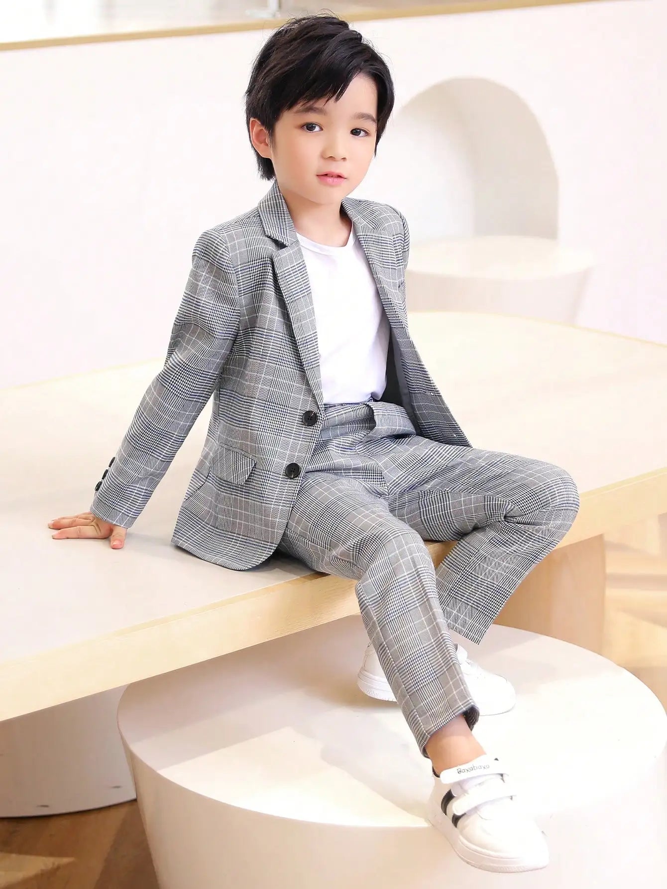 Boys Plaid Suit Set Blazer and Trousers for Formal Events