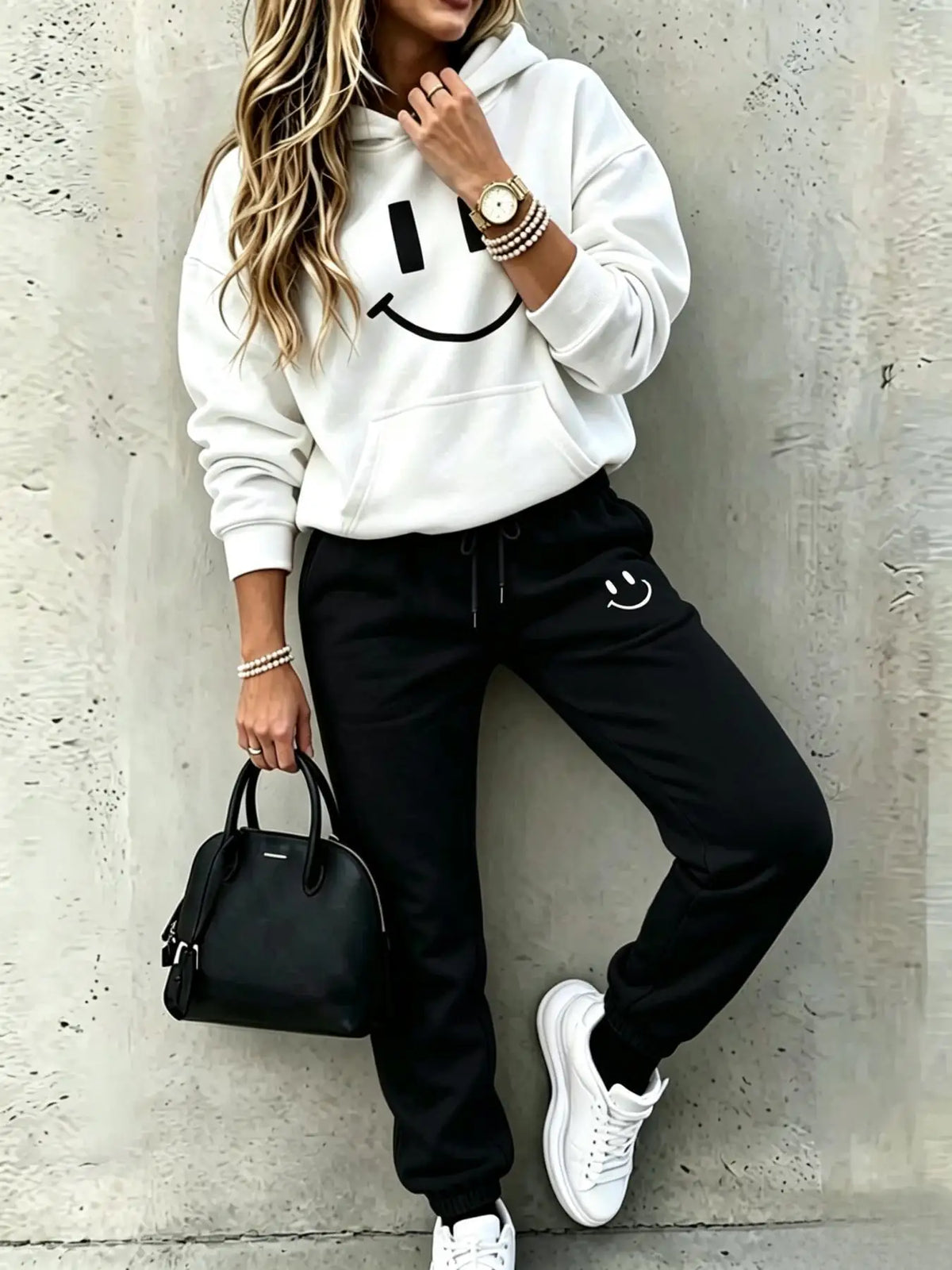 Women Smile Face Print 2 Piece Tracksuit Set, Long Sleeve Hoodie Pullover Top & Drawstring Jogger Pants, Casual Loose Matching Loungewear Street Outfit