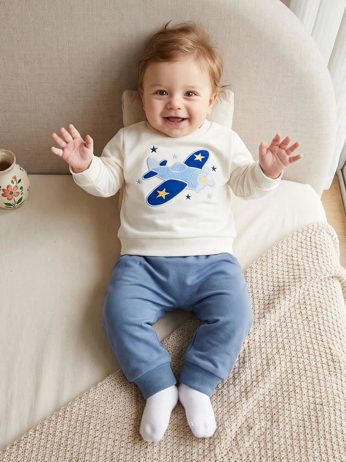 Airplane Print Toddler Sweatshirt And Joggers Set For Babies
