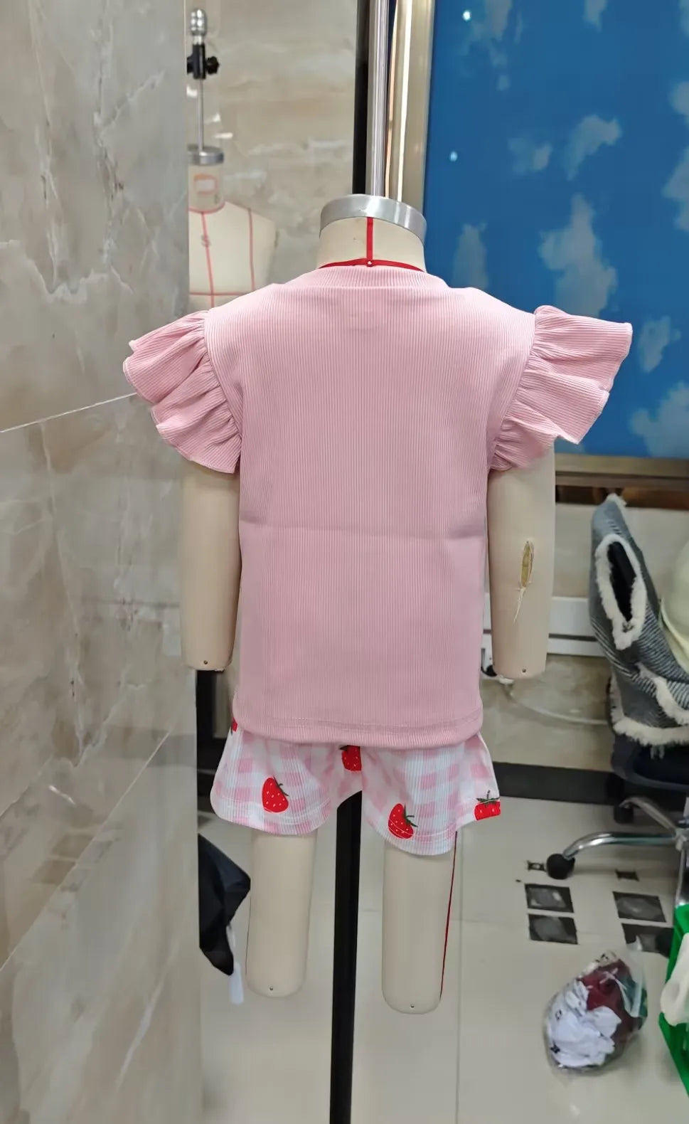 Toddler Baby Kids Girls Shorts Set Children's Fly Sleeve Embroidery Strawberry T-shirt with Plaid Shorts Summer 2-piece Outfit