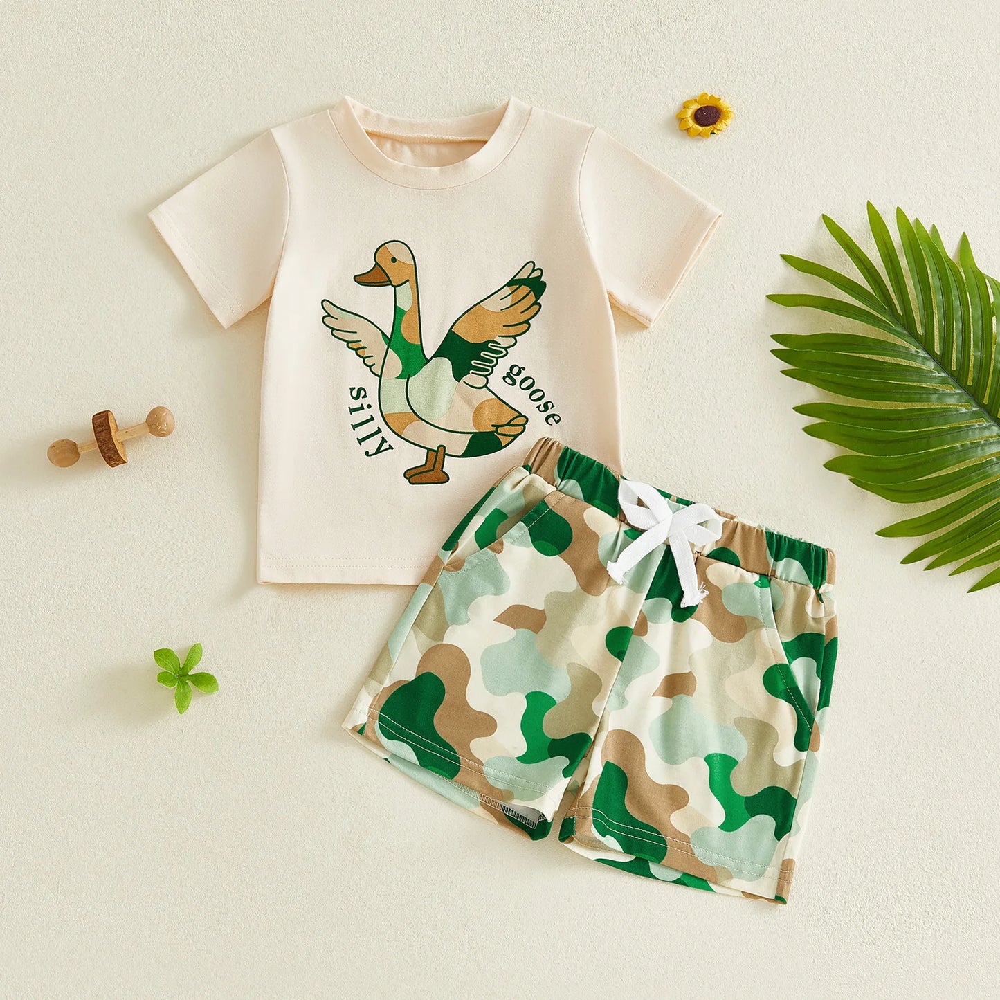 Girls Summer Outfit Set Short Sleeve Top And Camouflage Shorts