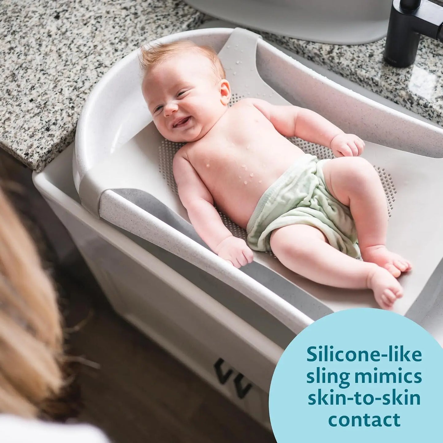 ThreeInOne Baby Bathtub Set With Sling Water Tank And Brush