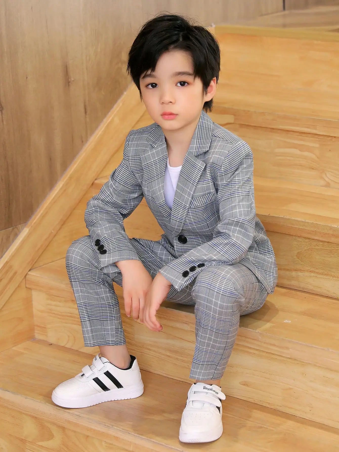 Boys Plaid Suit Set Blazer and Trousers for Formal Events