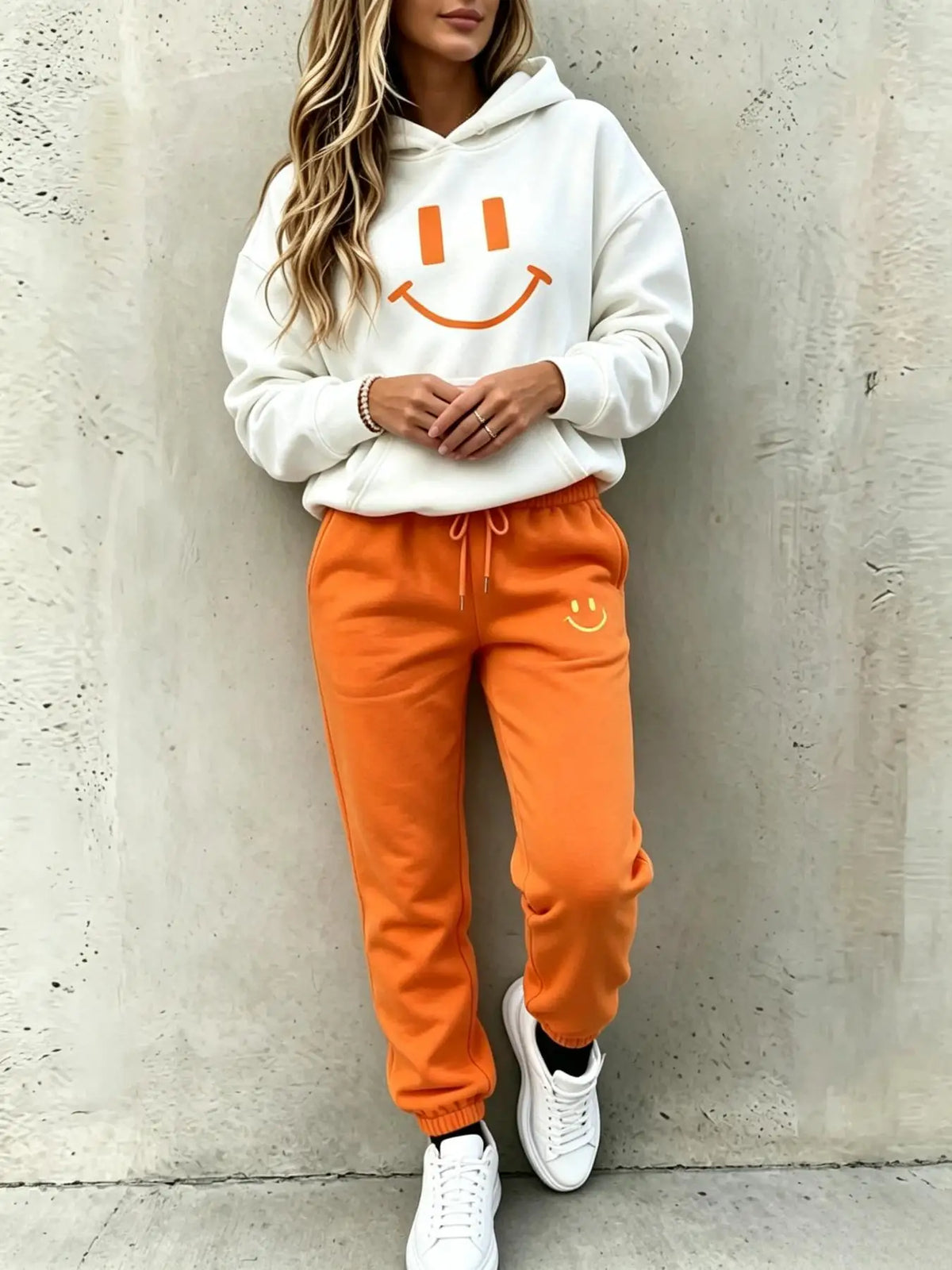 Women Smile Face Print 2 Piece Tracksuit Set, Long Sleeve Hoodie Pullover Top & Drawstring Jogger Pants, Casual Loose Matching Loungewear Street Outfit